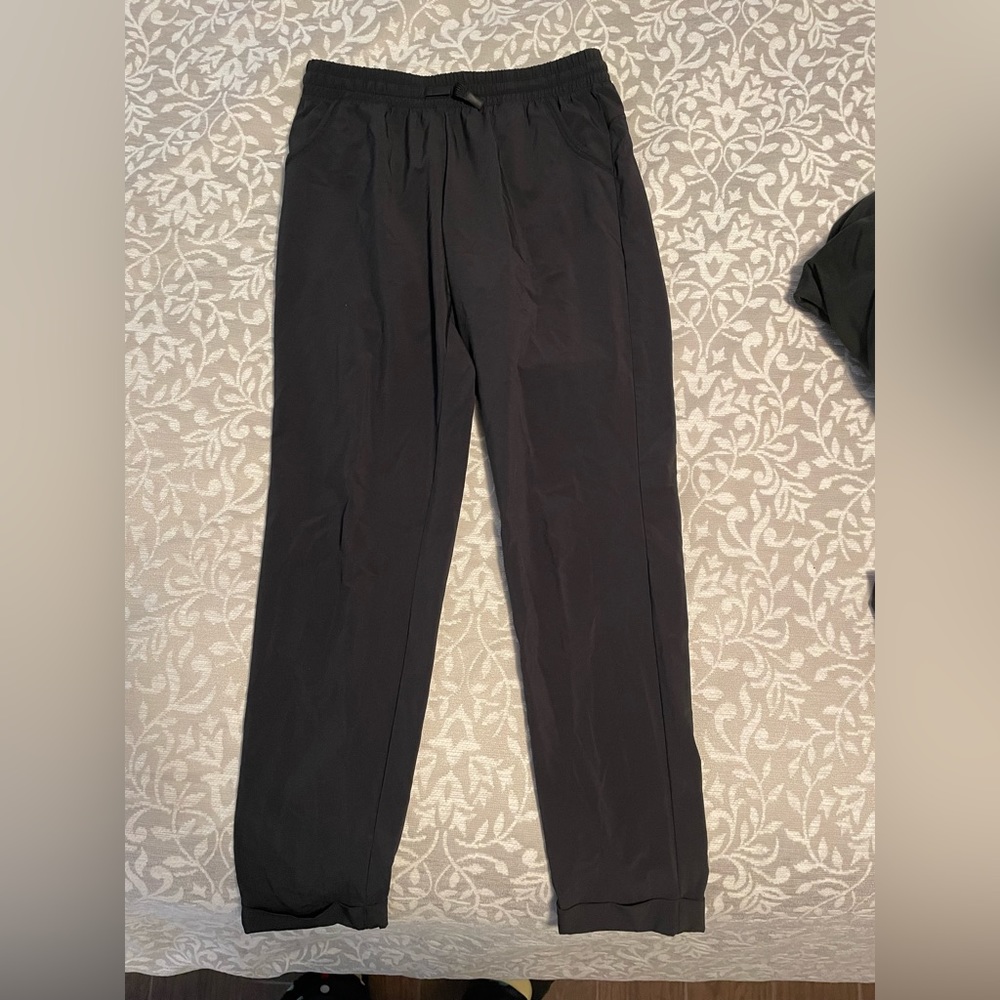 Girl All in Motion girl taper leg pants size large